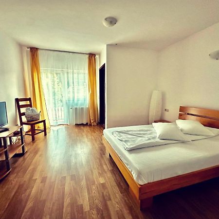 Cabana Miramonte Vartop Arieseni ภายนอก รูปภาพ